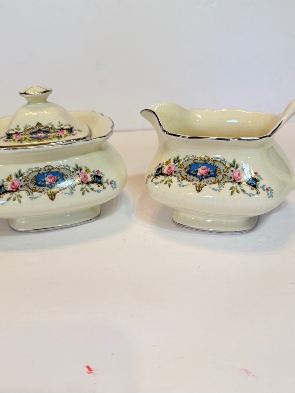 Lido W.S. George Canarytone 187A Pink Rose w Blue, Sugar Bowl Pitcher 1930s Good